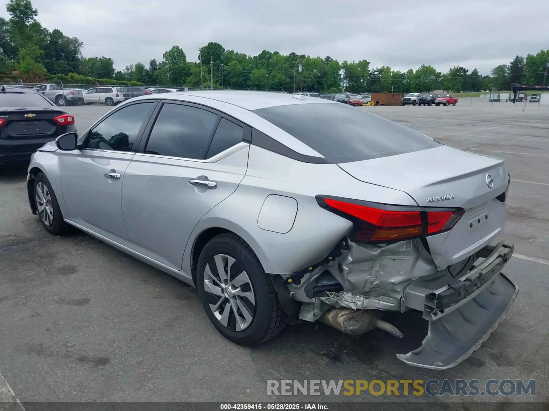 3 Photograph of a damaged car 1N4BL4BV3LC234626 NISSAN ALTIMA 2020