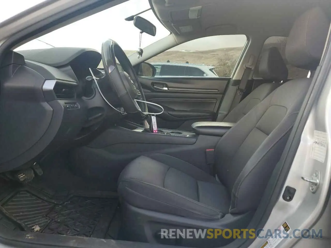 7 Photograph of a damaged car 1N4BL4BV3LC245626 NISSAN ALTIMA 2020