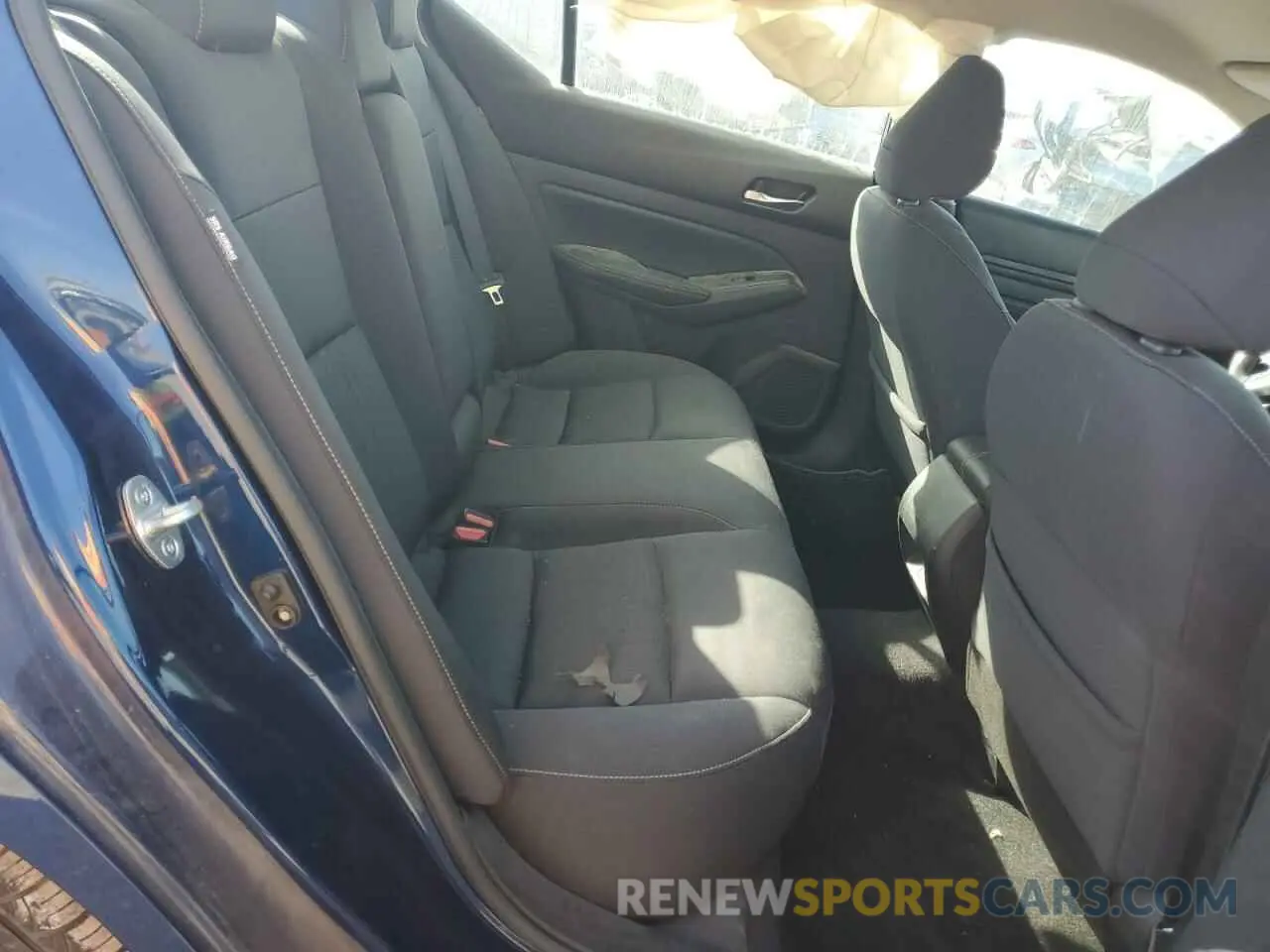 10 Photograph of a damaged car 1N4BL4BV3LC262281 NISSAN ALTIMA 2020
