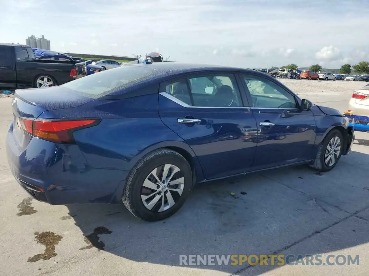 3 Photograph of a damaged car 1N4BL4BV3LC262281 NISSAN ALTIMA 2020