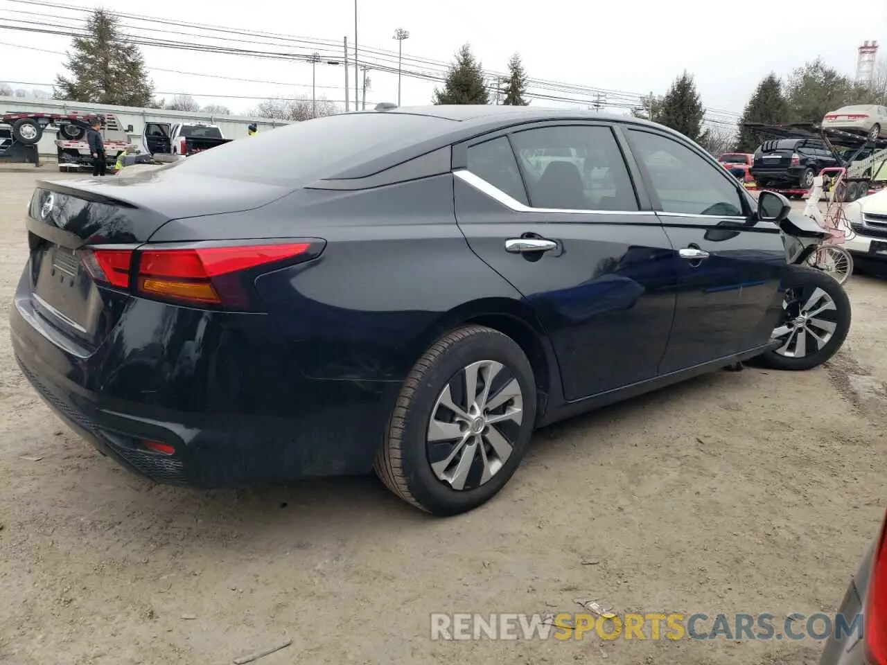 3 Photograph of a damaged car 1N4BL4BV3LC268484 NISSAN ALTIMA 2020