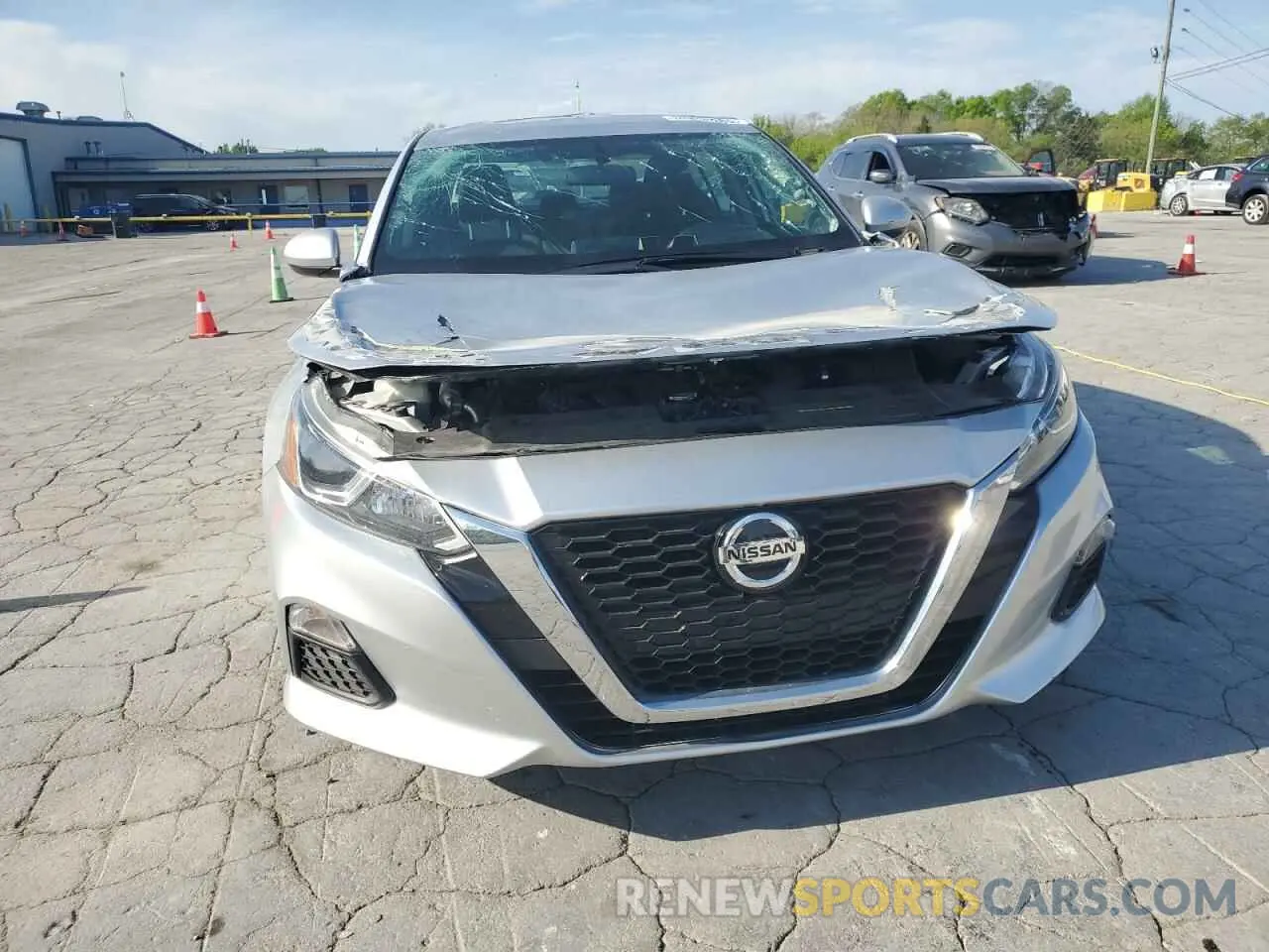5 Photograph of a damaged car 1N4BL4BV3LC276813 NISSAN ALTIMA 2020