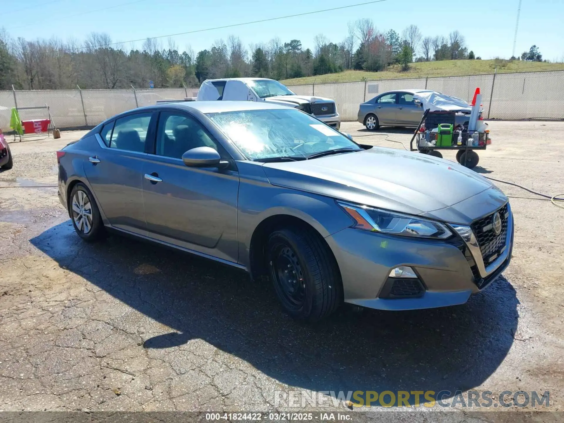 1 Photograph of a damaged car 1N4BL4BV3LC277136 NISSAN ALTIMA 2020