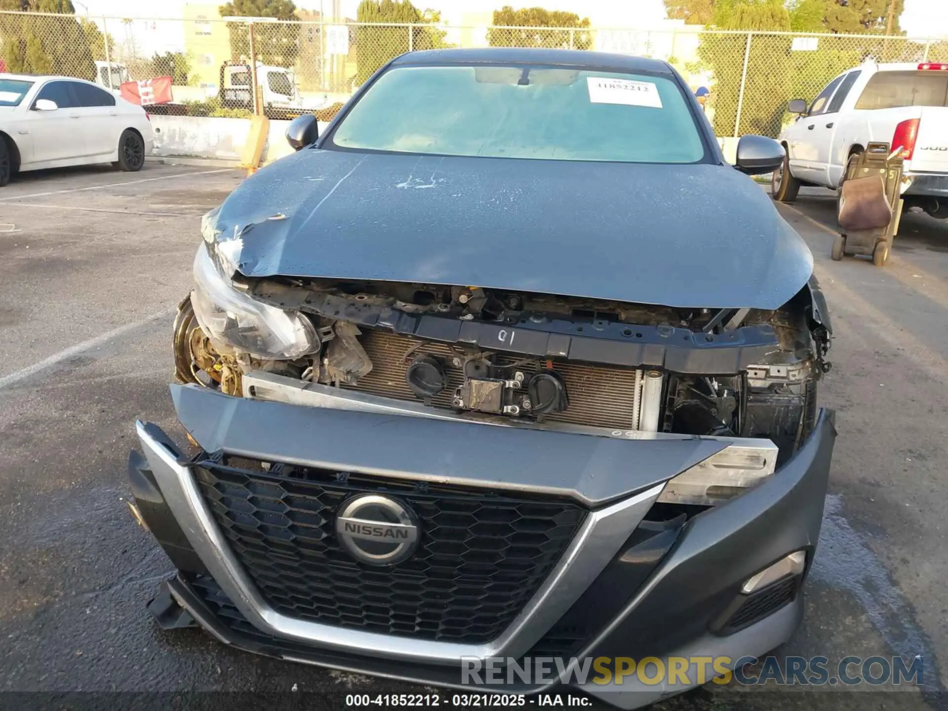12 Photograph of a damaged car 1N4BL4BV3LC277685 NISSAN ALTIMA 2020