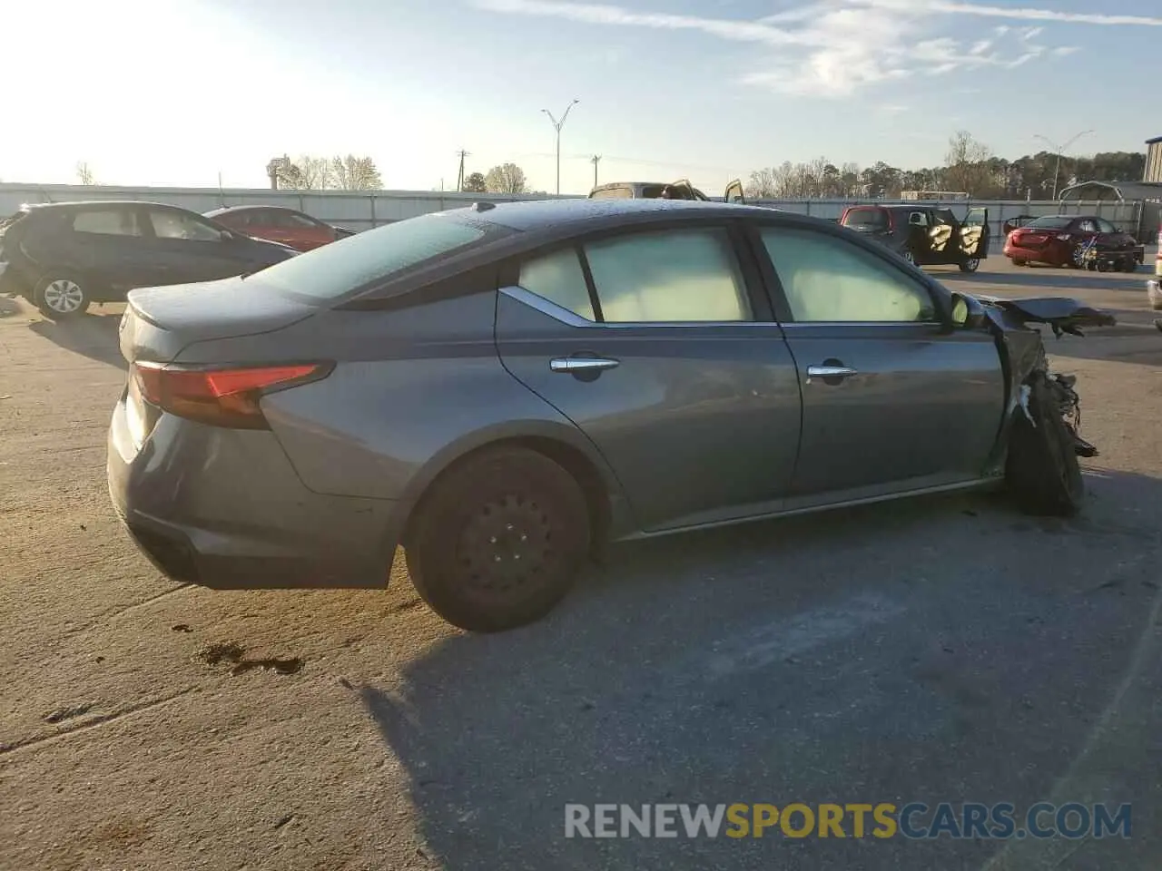 3 Photograph of a damaged car 1N4BL4BV3LN315002 NISSAN ALTIMA 2020