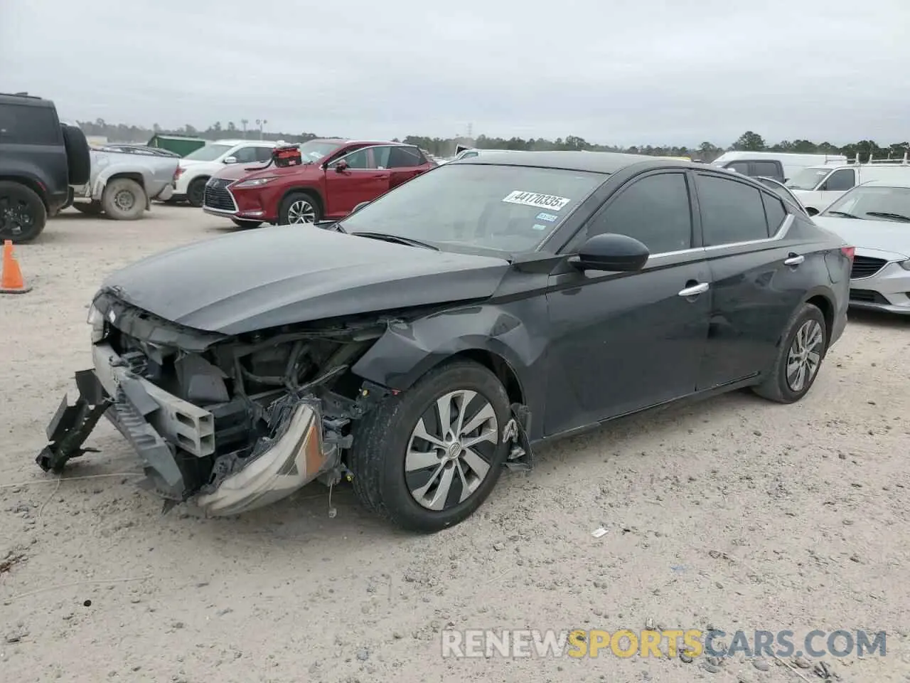 1 Photograph of a damaged car 1N4BL4BV3LN315873 NISSAN ALTIMA 2020