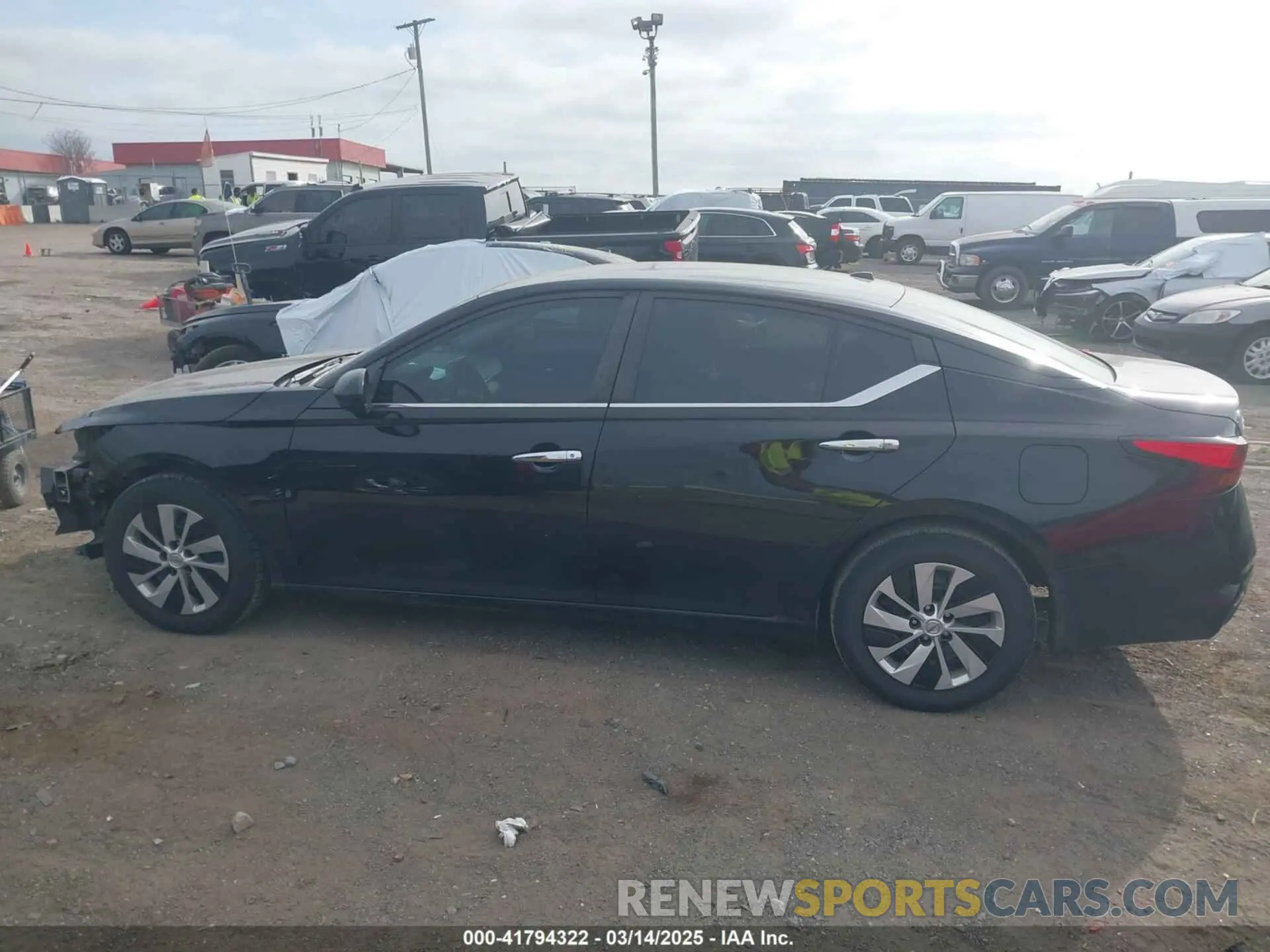 15 Photograph of a damaged car 1N4BL4BV4LC116925 NISSAN ALTIMA 2020