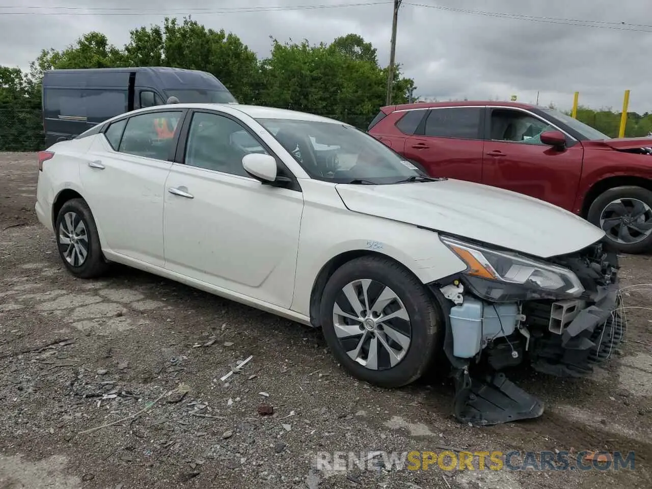 4 Photograph of a damaged car 1N4BL4BV4LC125026 NISSAN ALTIMA 2020