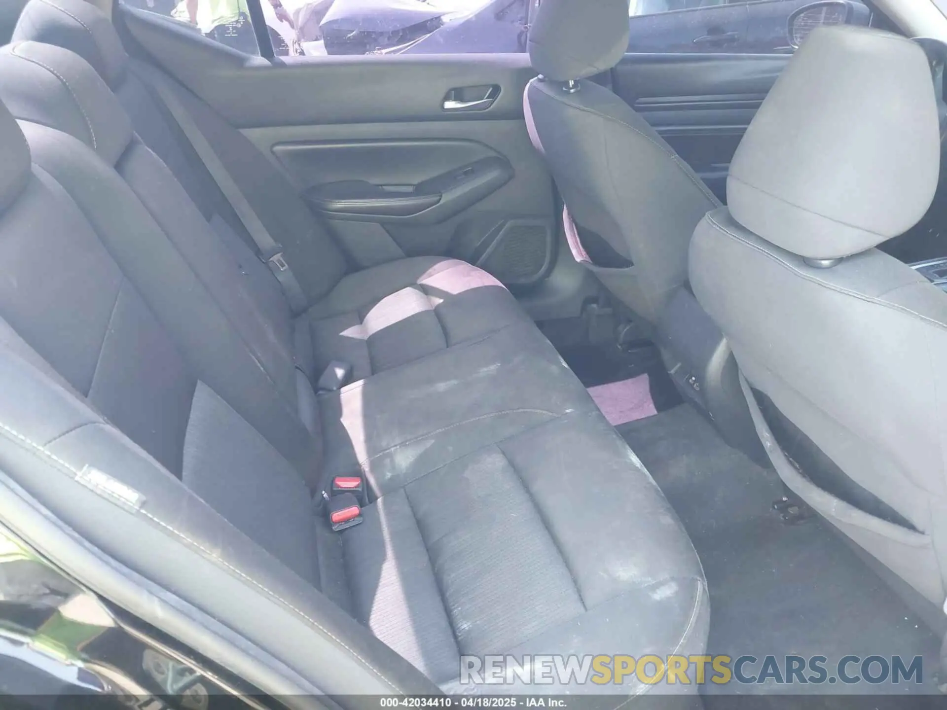8 Photograph of a damaged car 1N4BL4BV4LC125754 NISSAN ALTIMA 2020
