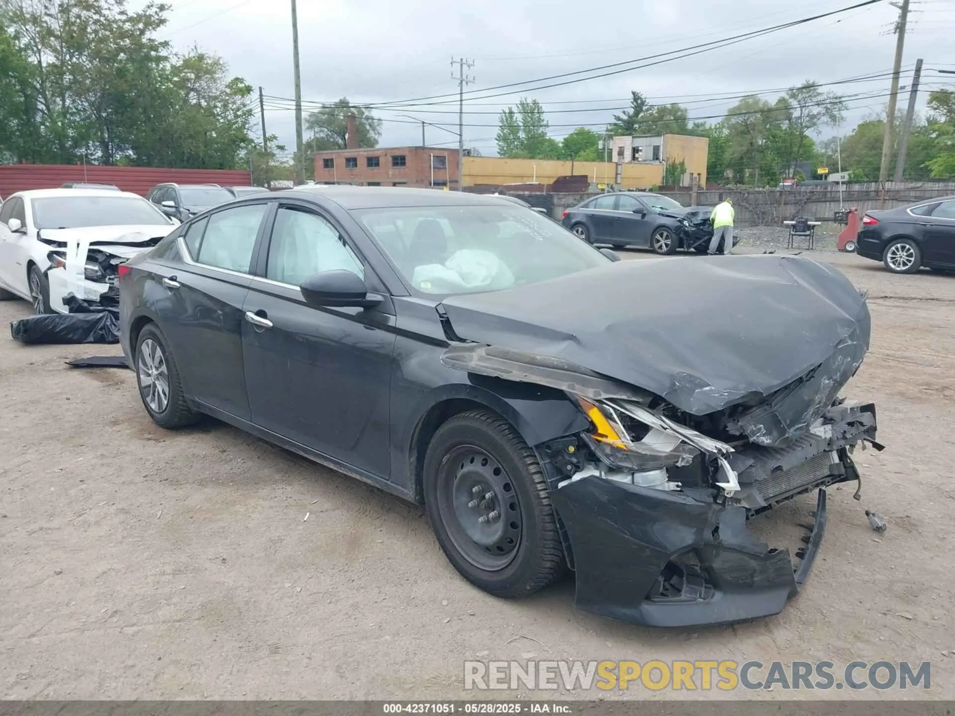 1 Photograph of a damaged car 1N4BL4BV4LC132445 NISSAN ALTIMA 2020