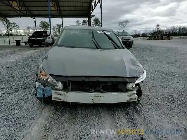 11 Photograph of a damaged car 1N4BL4BV4LC172203 NISSAN ALTIMA 2020