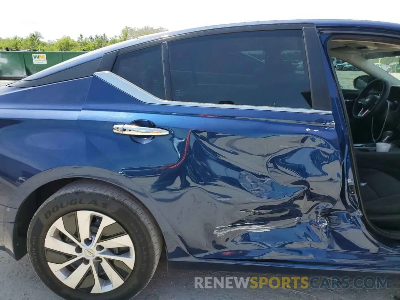 10 Photograph of a damaged car 1N4BL4BV4LC176803 NISSAN ALTIMA 2020