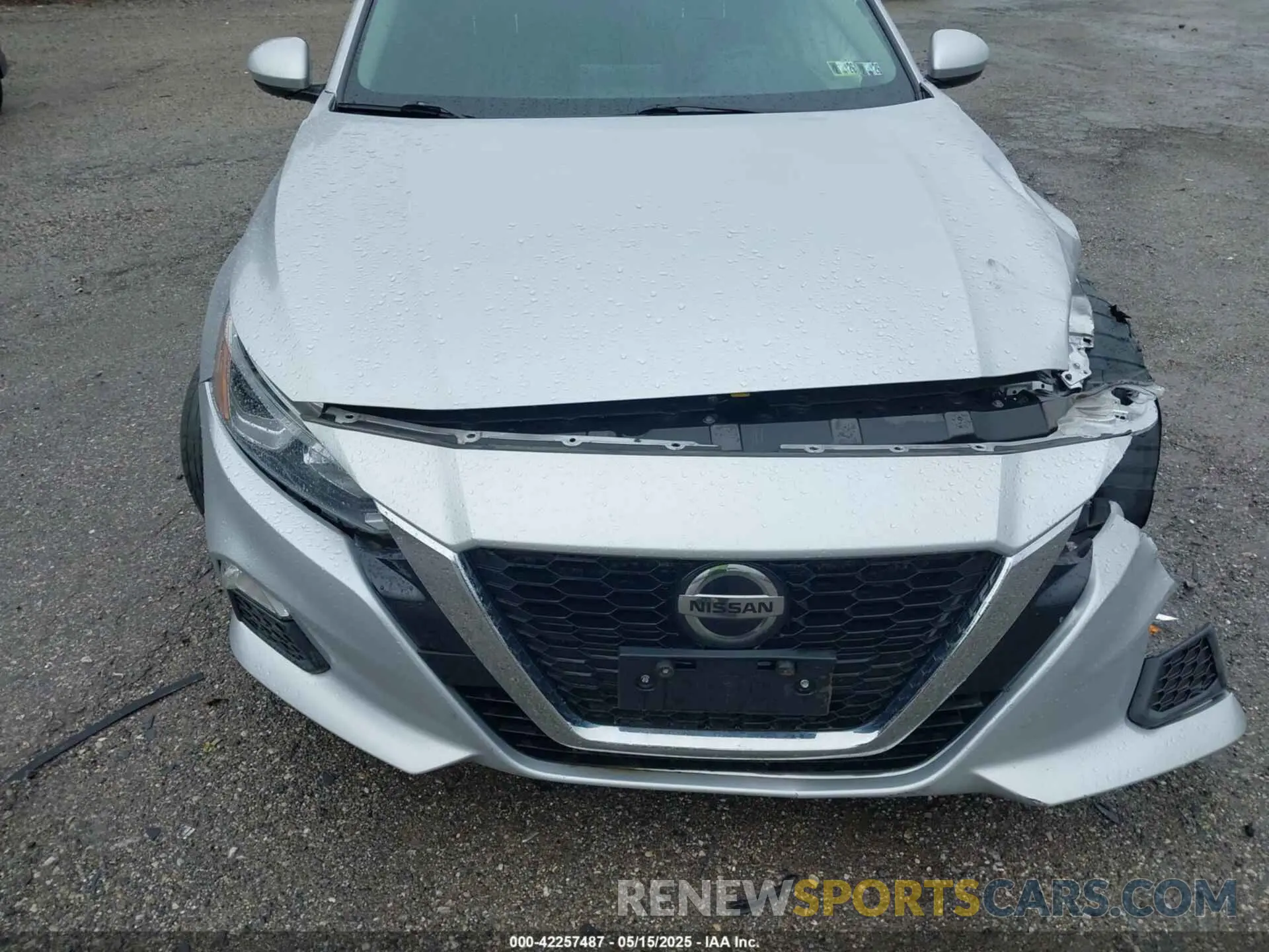 10 Photograph of a damaged car 1N4BL4BV4LC193777 NISSAN ALTIMA 2020