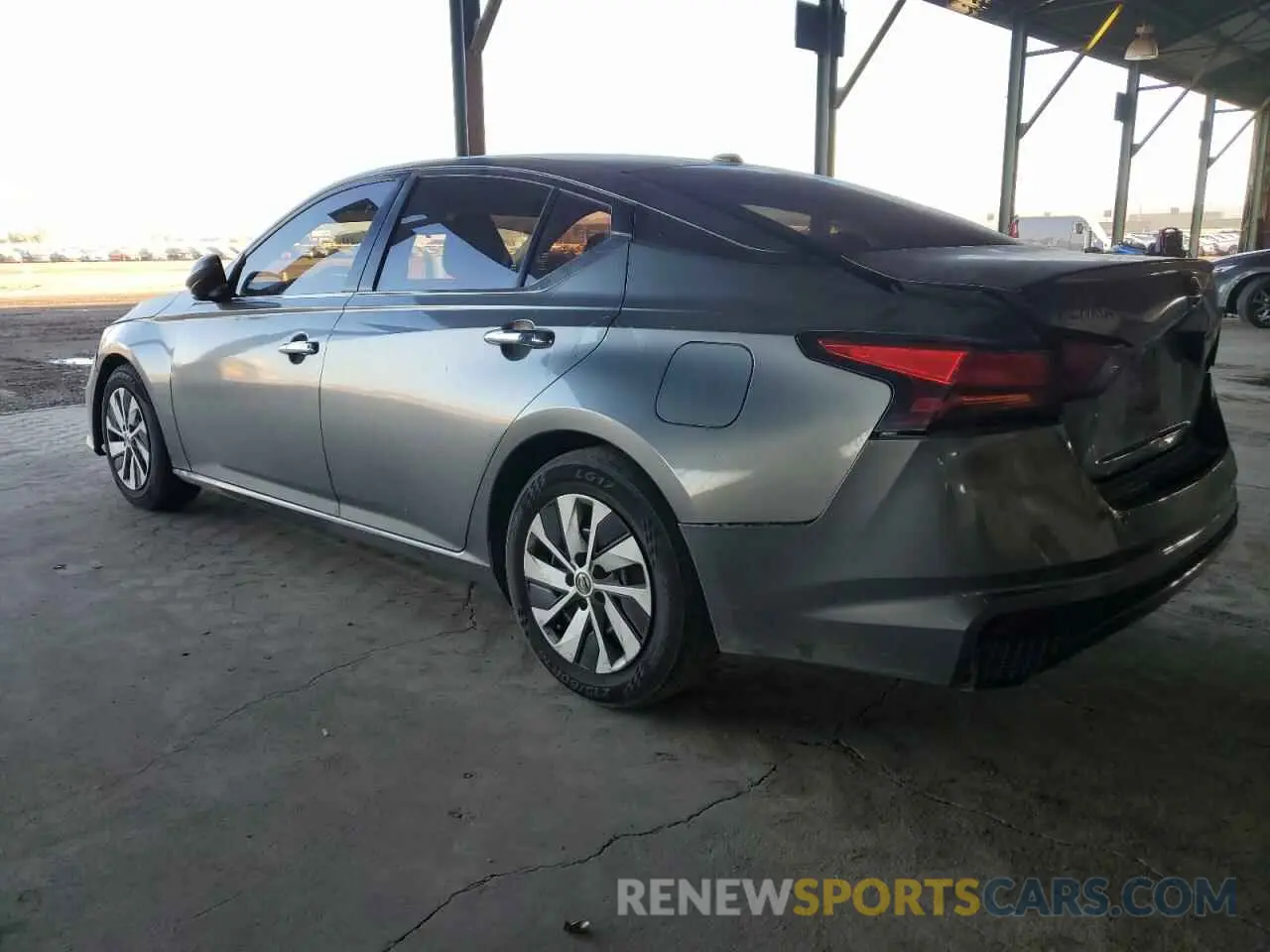 2 Photograph of a damaged car 1N4BL4BV4LC212733 NISSAN ALTIMA 2020