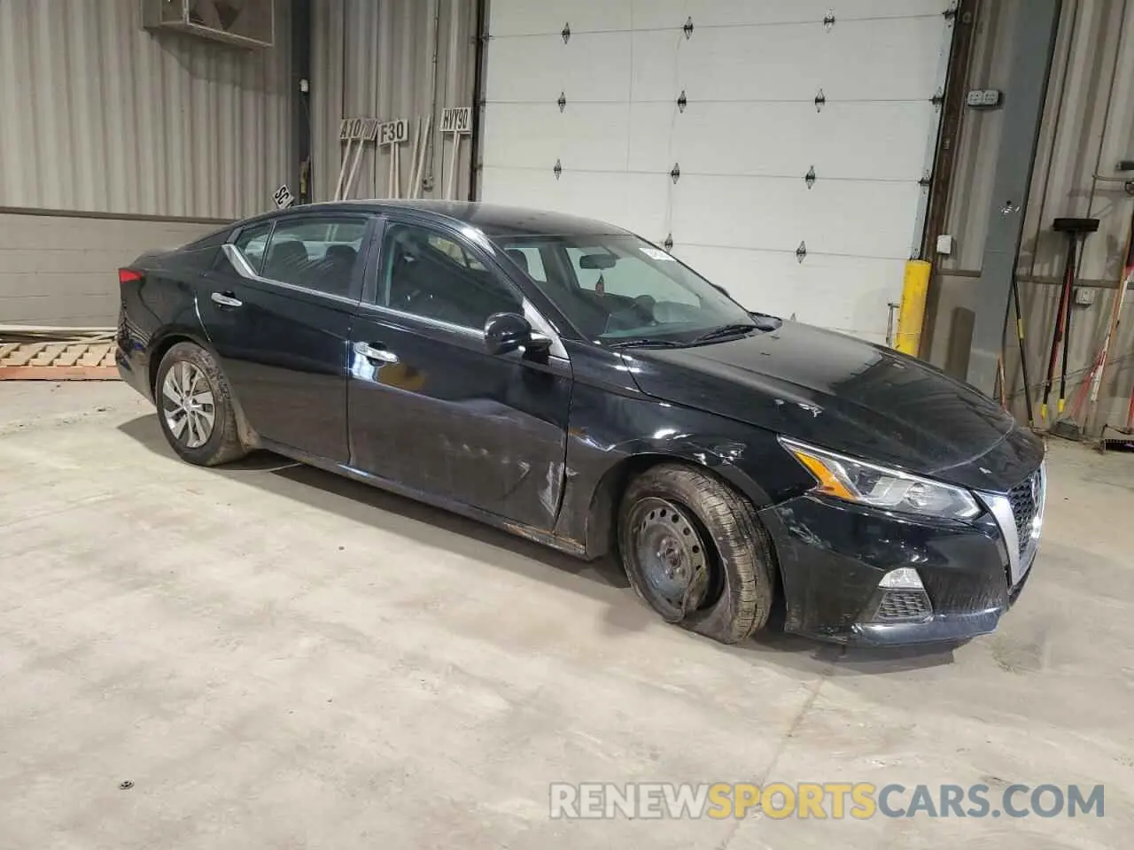 4 Photograph of a damaged car 1N4BL4BV4LC216832 NISSAN ALTIMA 2020