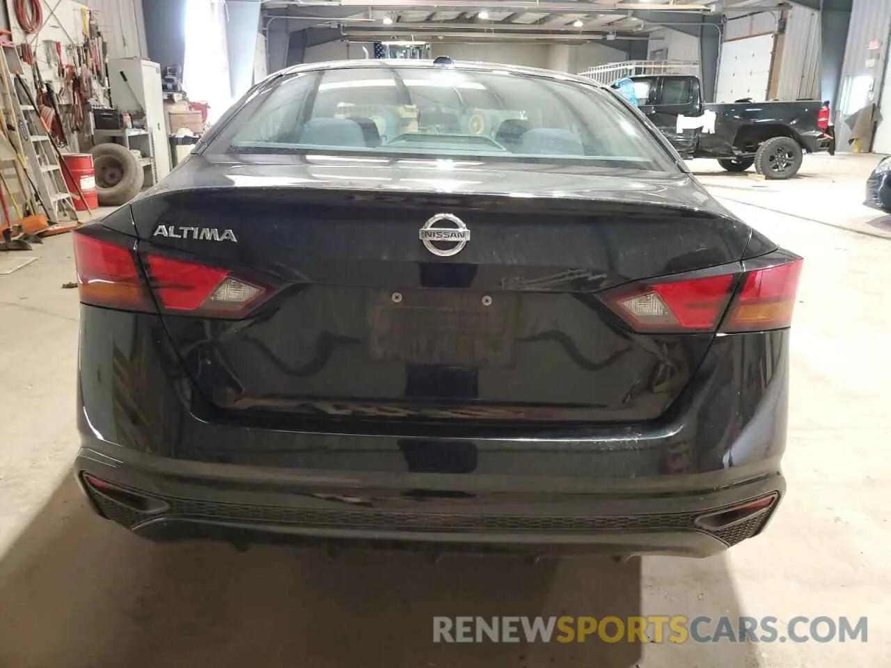 6 Photograph of a damaged car 1N4BL4BV4LC216832 NISSAN ALTIMA 2020