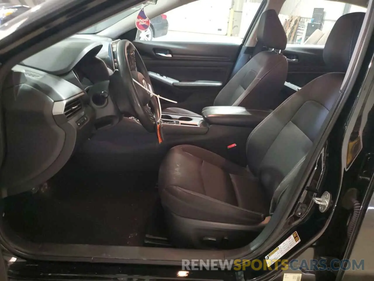 7 Photograph of a damaged car 1N4BL4BV4LC216832 NISSAN ALTIMA 2020