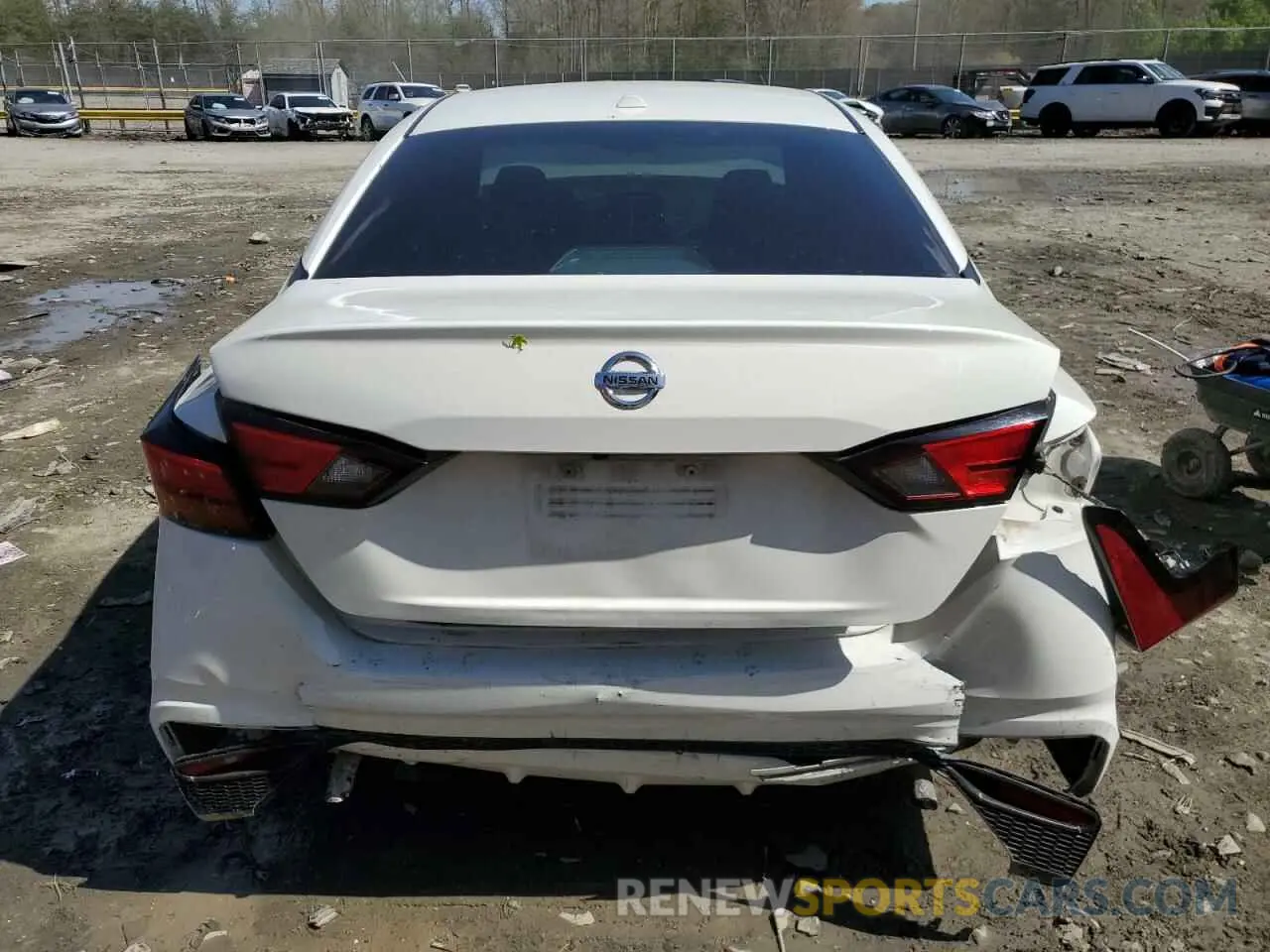 6 Photograph of a damaged car 1N4BL4BV4LC242153 NISSAN ALTIMA 2020