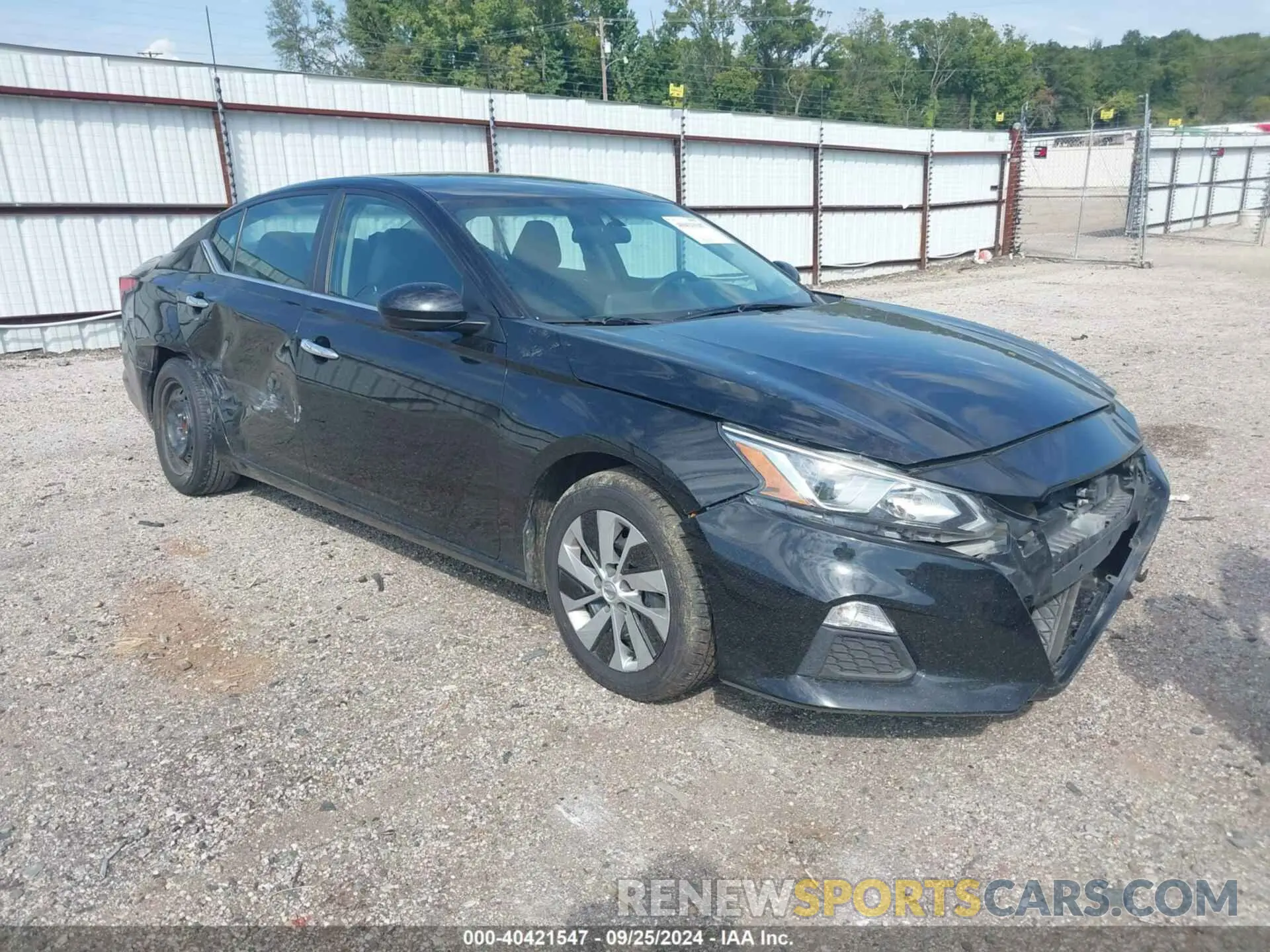 1 Photograph of a damaged car 1N4BL4BV4LC242265 NISSAN ALTIMA 2020