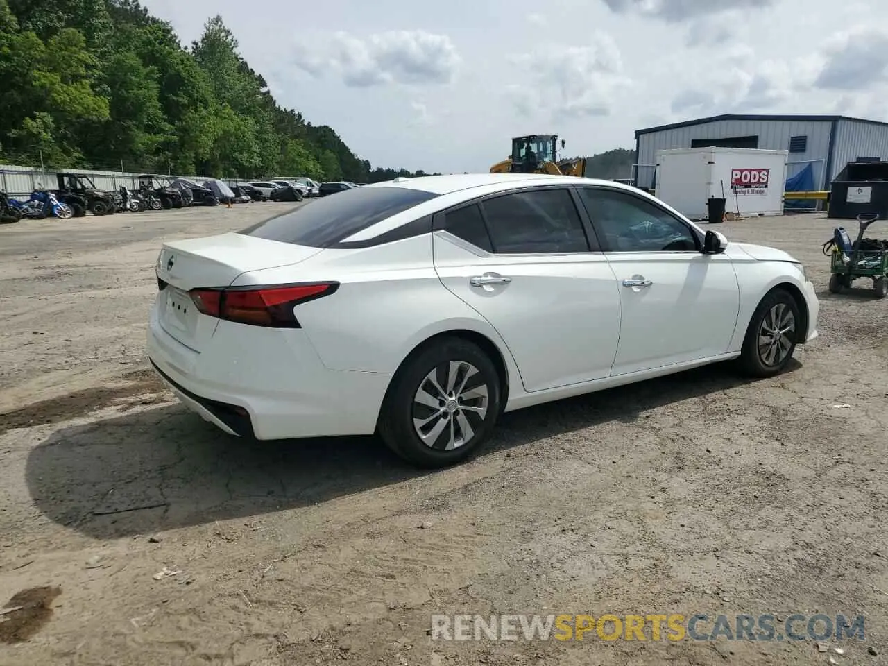 3 Photograph of a damaged car 1N4BL4BV4LC245957 NISSAN ALTIMA 2020