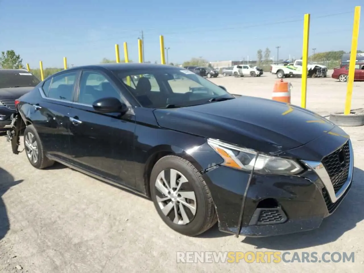 4 Photograph of a damaged car 1N4BL4BV4LC248972 NISSAN ALTIMA 2020