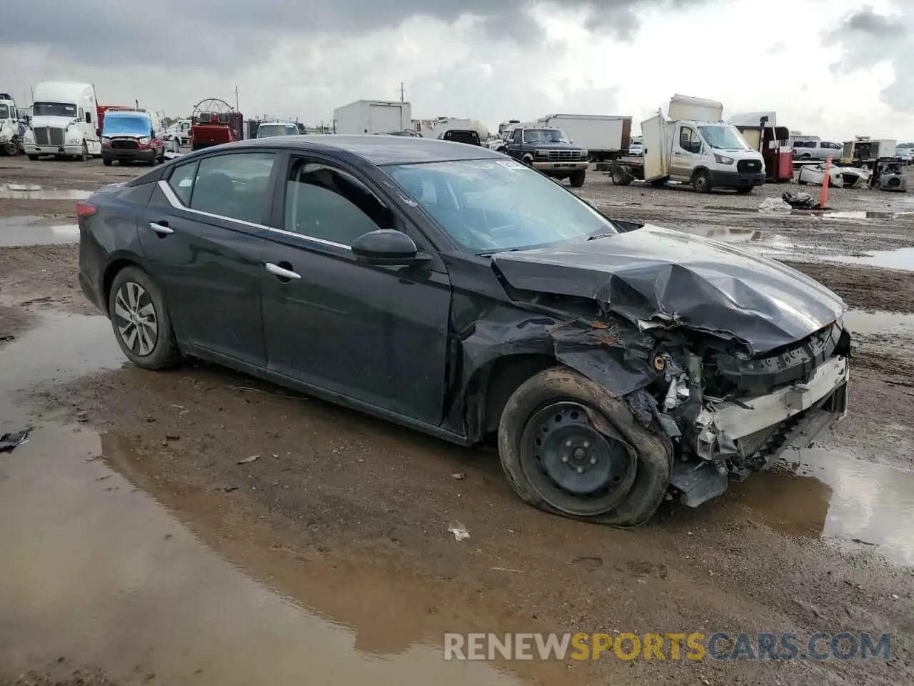 4 Photograph of a damaged car 1N4BL4BV4LC252049 NISSAN ALTIMA 2020