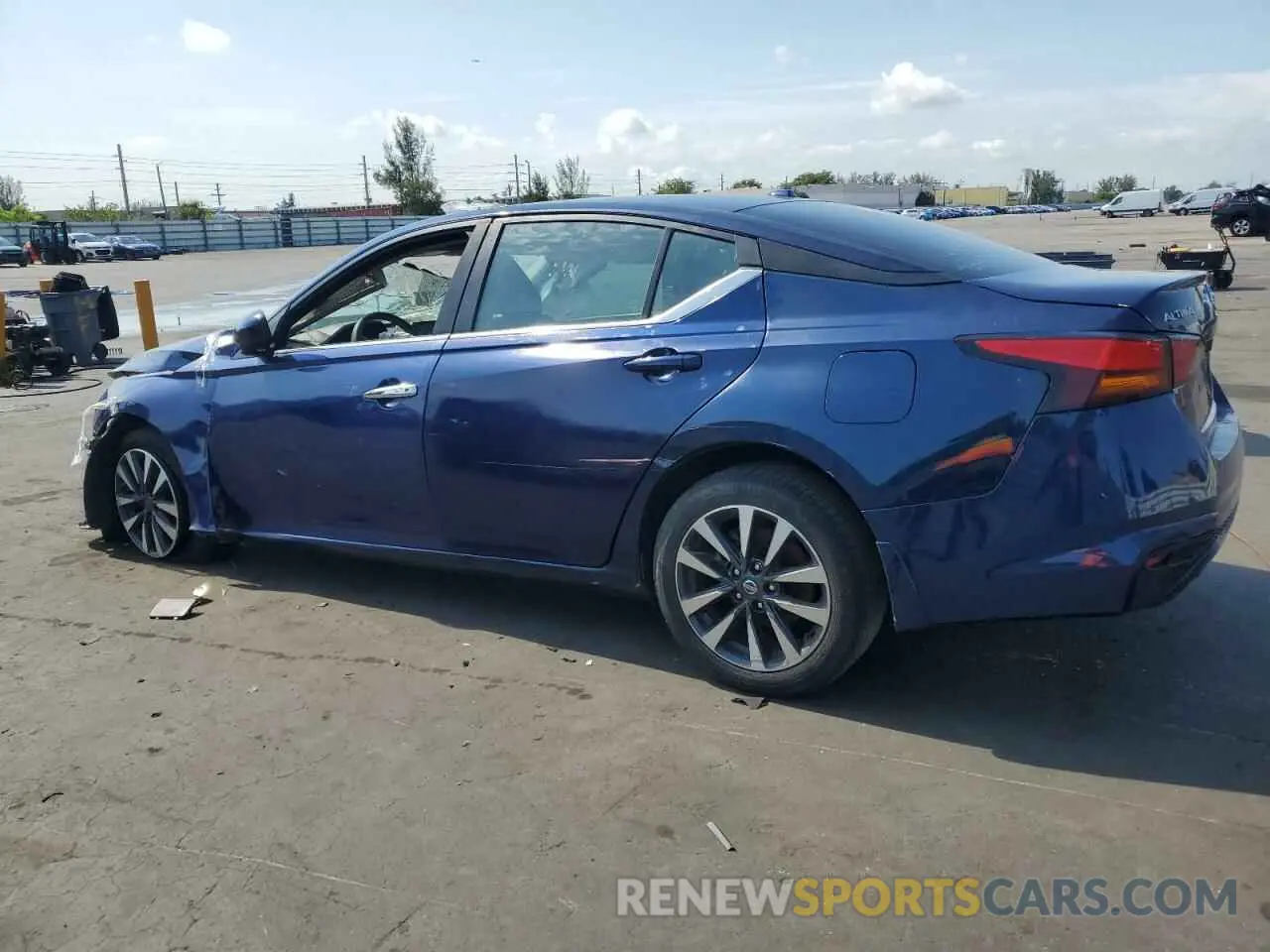 2 Photograph of a damaged car 1N4BL4BV4LC259762 NISSAN ALTIMA 2020