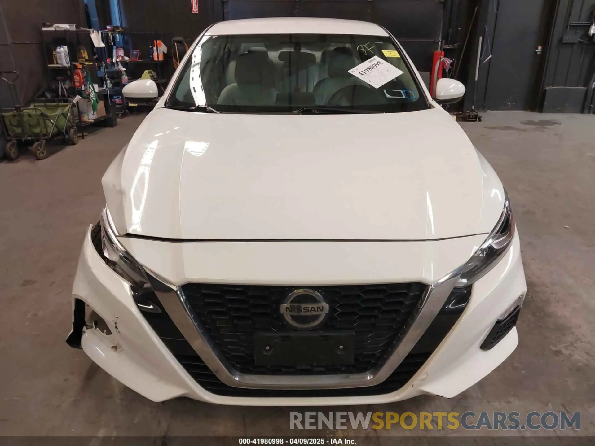 13 Photograph of a damaged car 1N4BL4BV4LC271734 NISSAN ALTIMA 2020