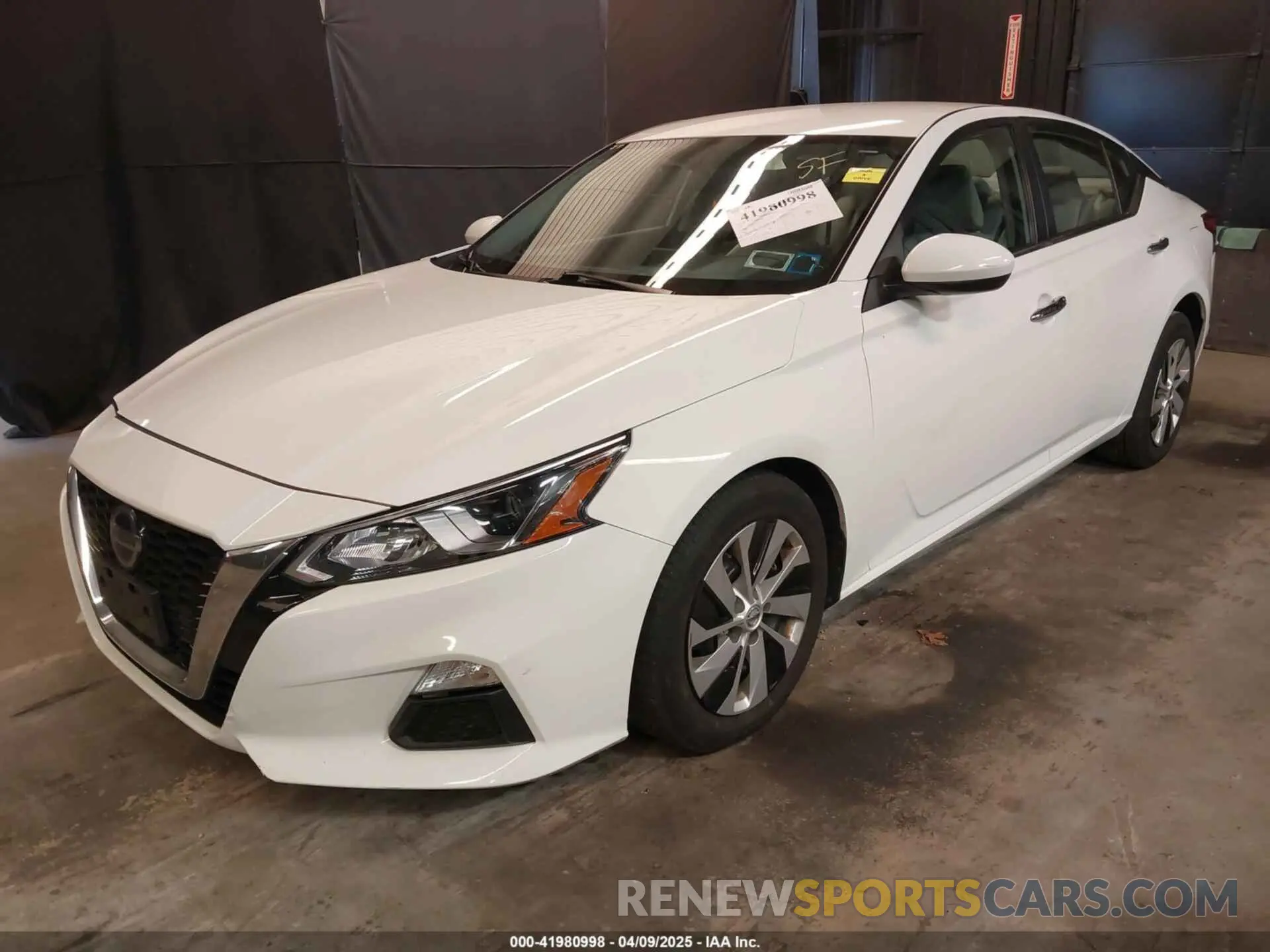 2 Photograph of a damaged car 1N4BL4BV4LC271734 NISSAN ALTIMA 2020
