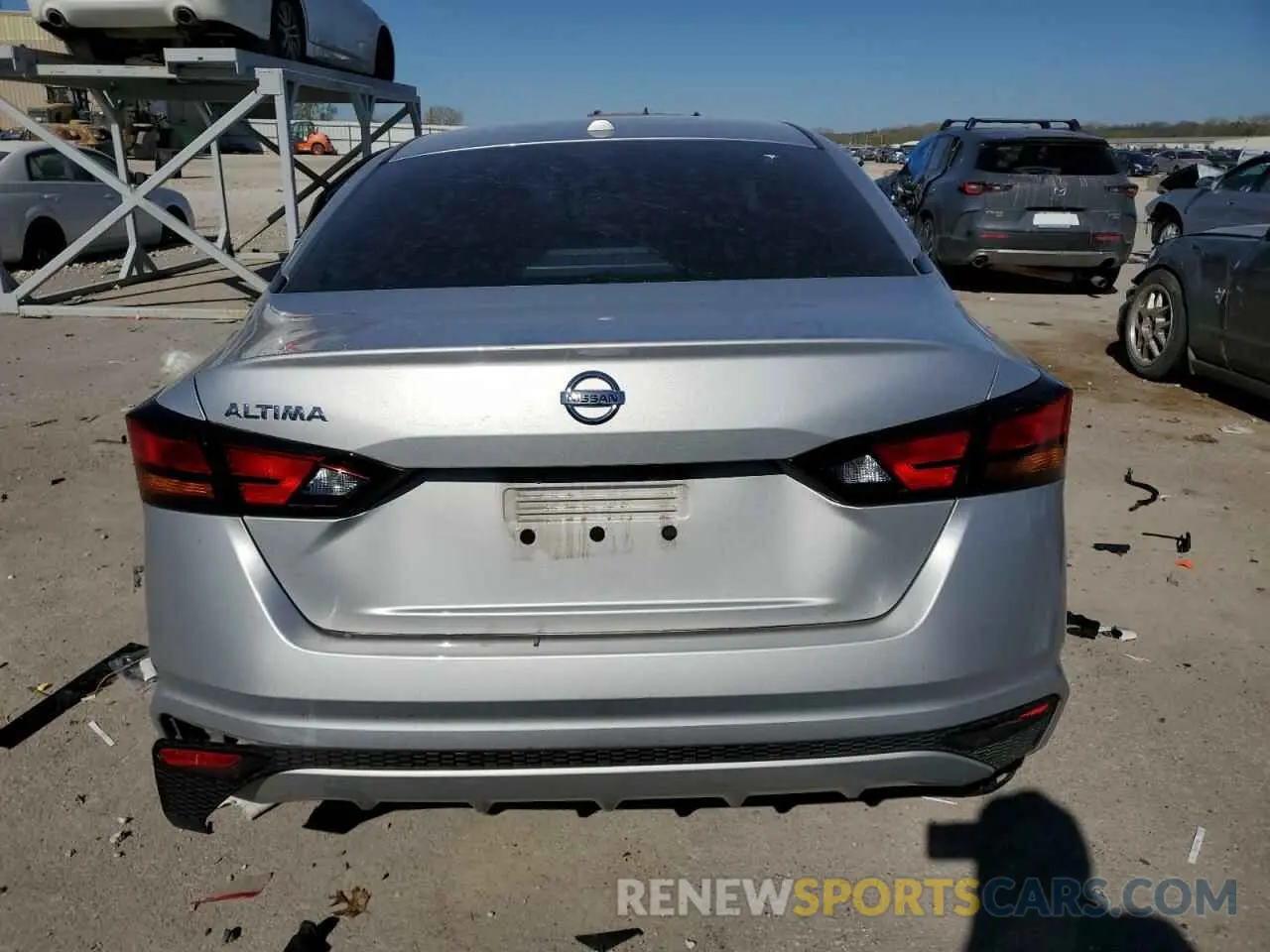 6 Photograph of a damaged car 1N4BL4BV4LC272091 NISSAN ALTIMA 2020