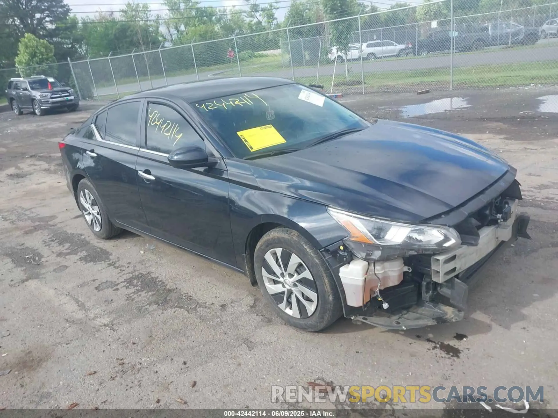 1 Photograph of a damaged car 1N4BL4BV4LC278408 NISSAN ALTIMA 2020