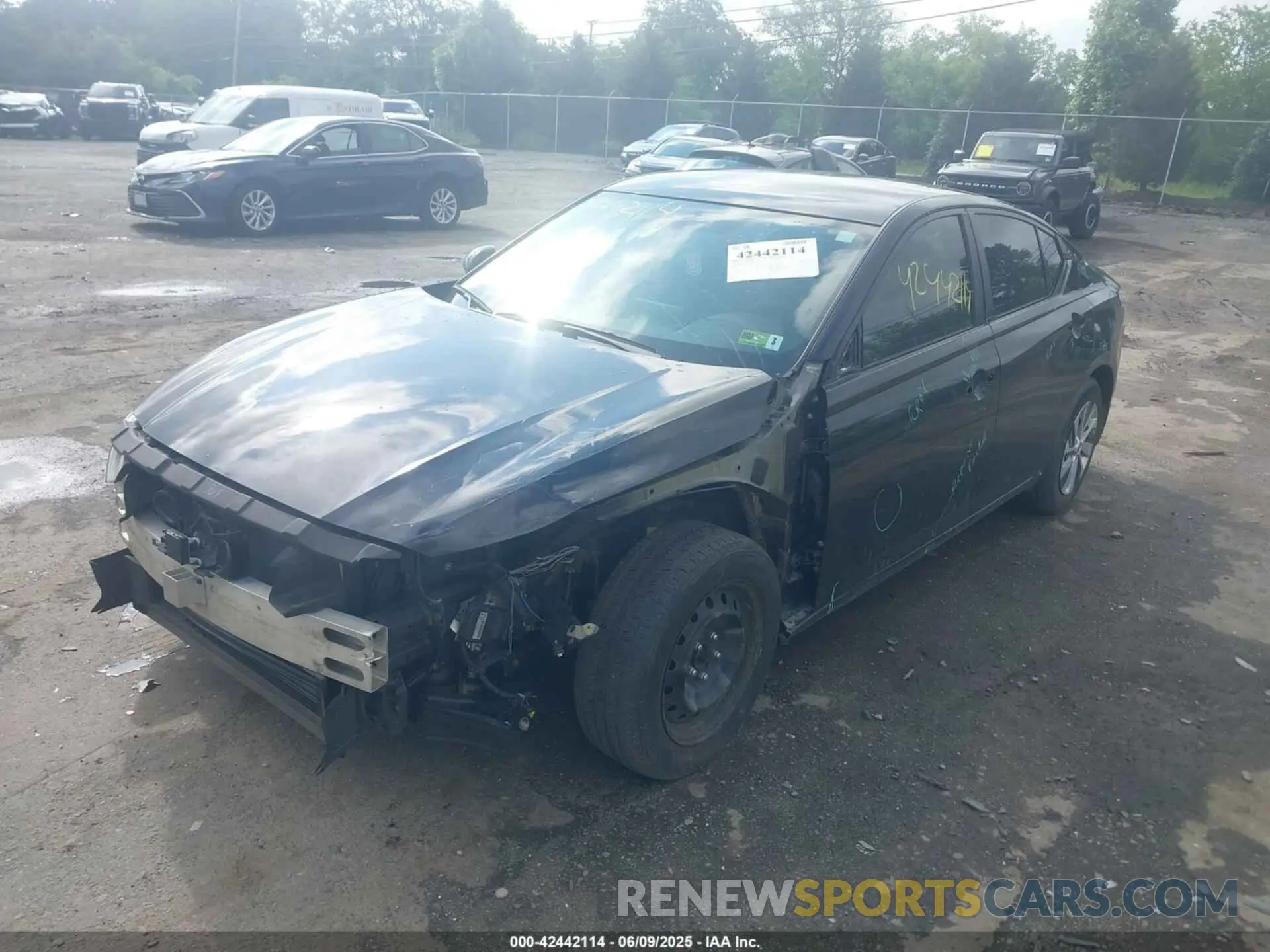 2 Photograph of a damaged car 1N4BL4BV4LC278408 NISSAN ALTIMA 2020