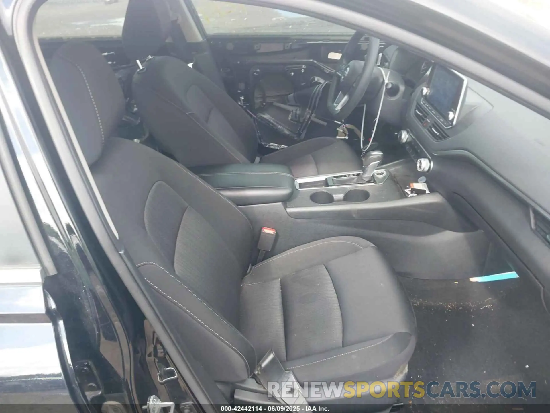 5 Photograph of a damaged car 1N4BL4BV4LC278408 NISSAN ALTIMA 2020