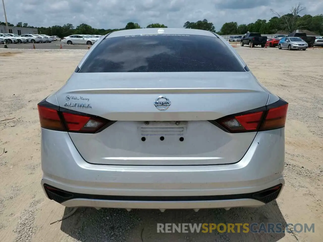 6 Photograph of a damaged car 1N4BL4BV4LC281888 NISSAN ALTIMA 2020