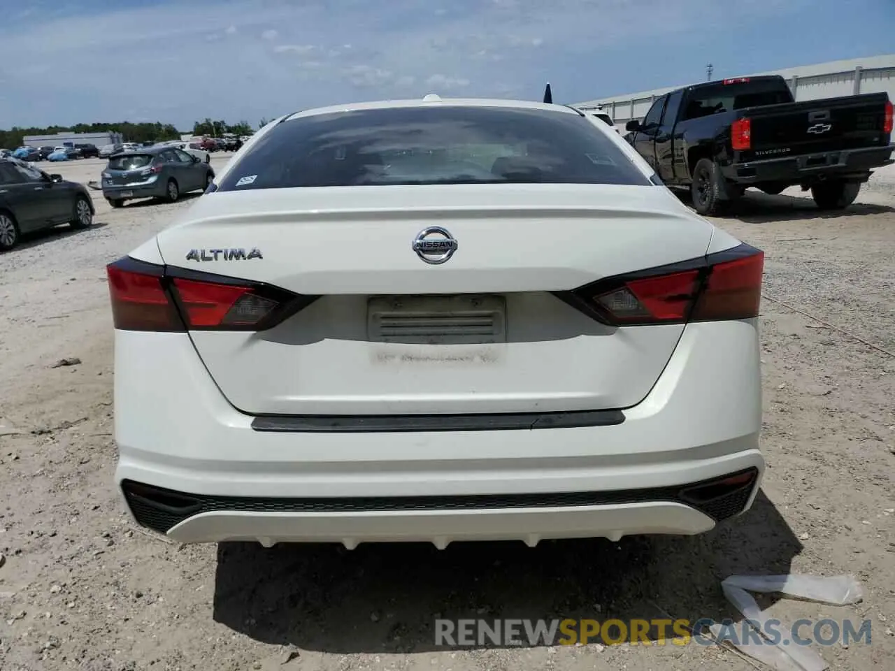 6 Photograph of a damaged car 1N4BL4BV4LN300766 NISSAN ALTIMA 2020