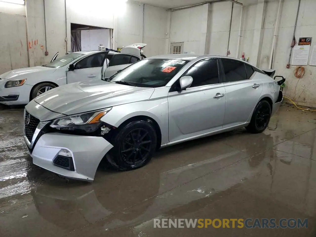1 Photograph of a damaged car 1N4BL4BV5LC118277 NISSAN ALTIMA 2020