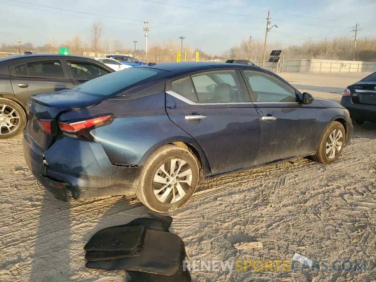 3 Photograph of a damaged car 1N4BL4BV5LC126234 NISSAN ALTIMA 2020
