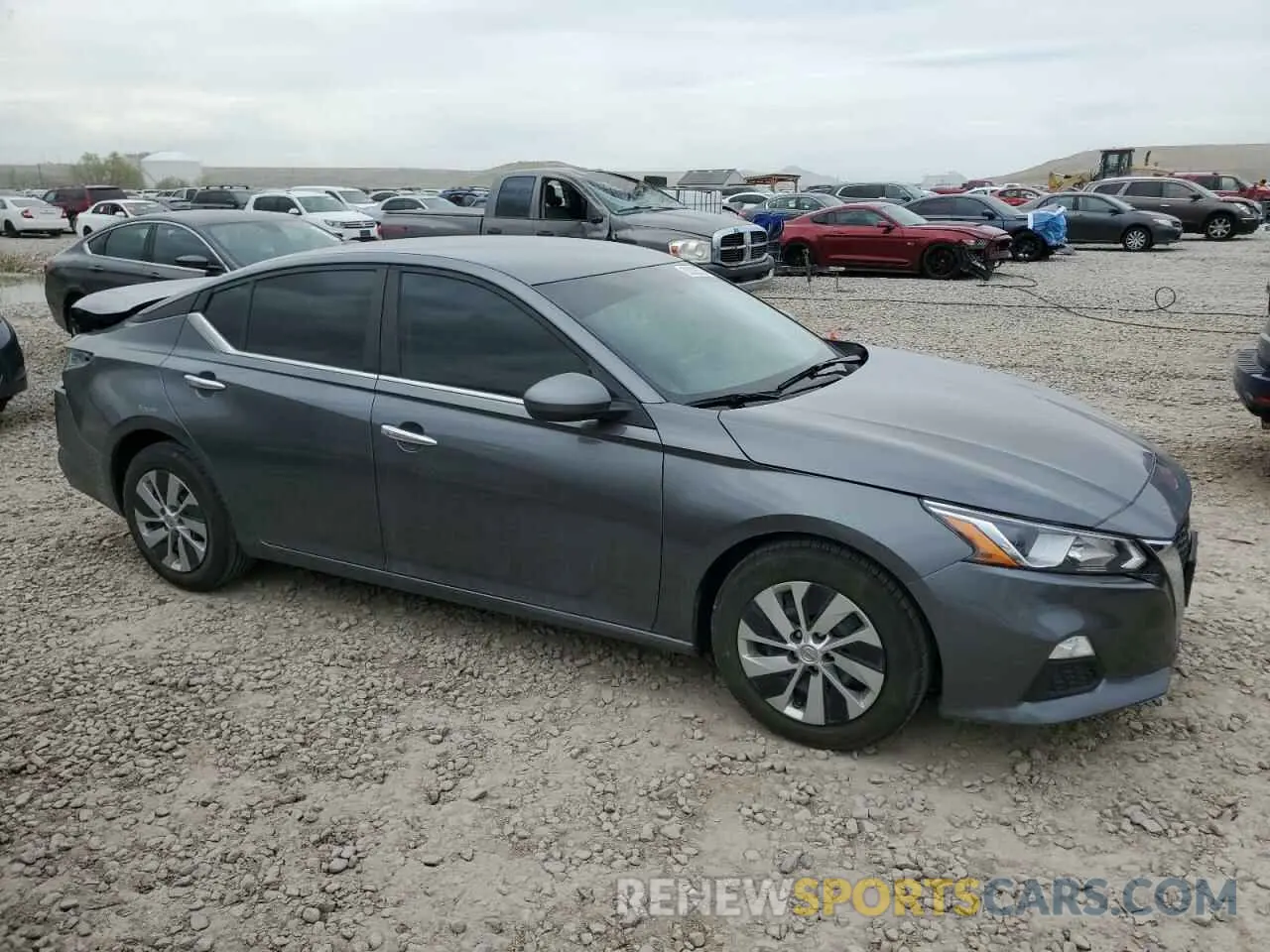 4 Photograph of a damaged car 1N4BL4BV5LC141610 NISSAN ALTIMA 2020