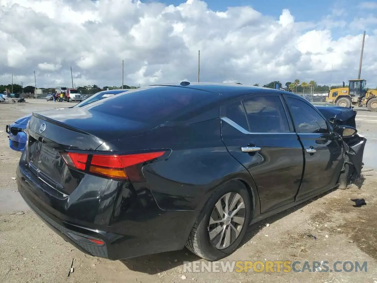 3 Photograph of a damaged car 1N4BL4BV5LC145320 NISSAN ALTIMA 2020