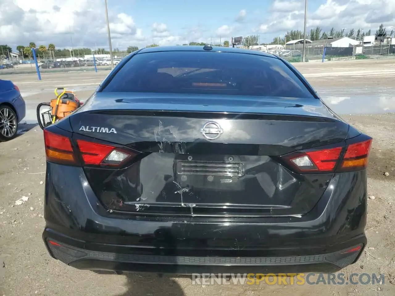 6 Photograph of a damaged car 1N4BL4BV5LC145320 NISSAN ALTIMA 2020