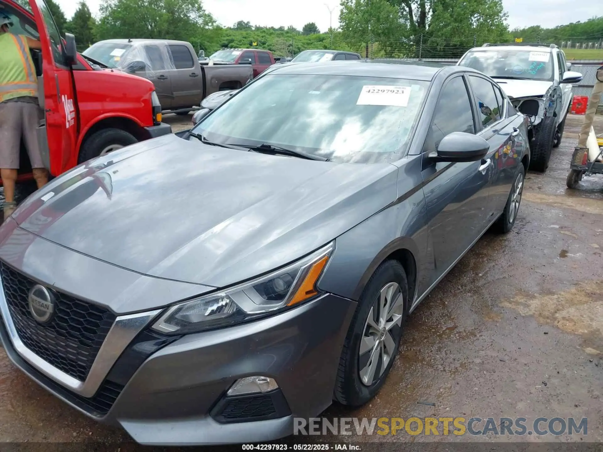 6 Photograph of a damaged car 1N4BL4BV5LC152851 NISSAN ALTIMA 2020