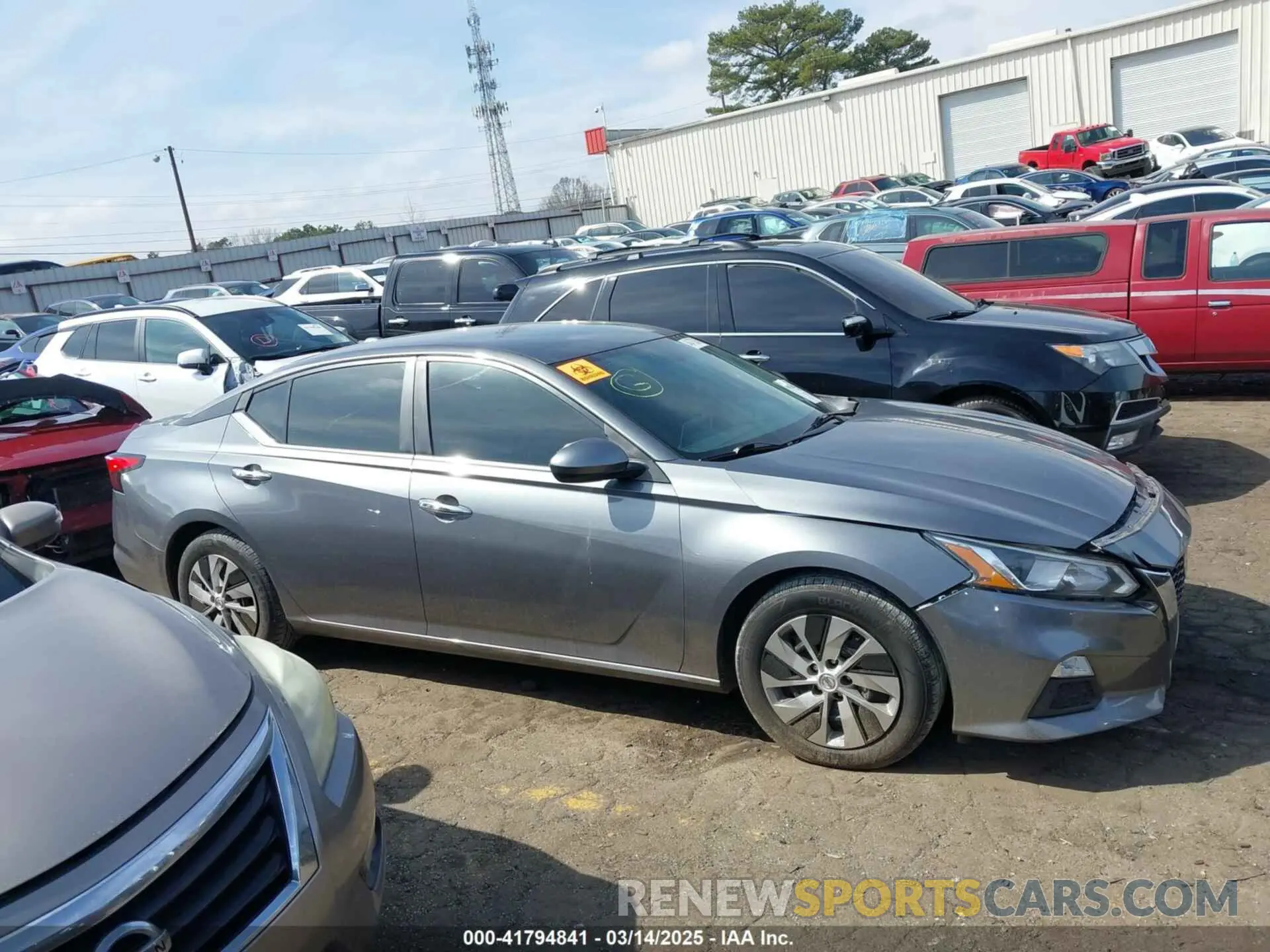 13 Photograph of a damaged car 1N4BL4BV5LC204723 NISSAN ALTIMA 2020