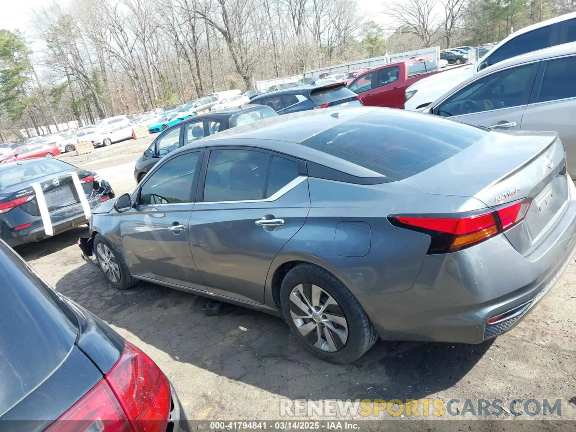 14 Photograph of a damaged car 1N4BL4BV5LC204723 NISSAN ALTIMA 2020