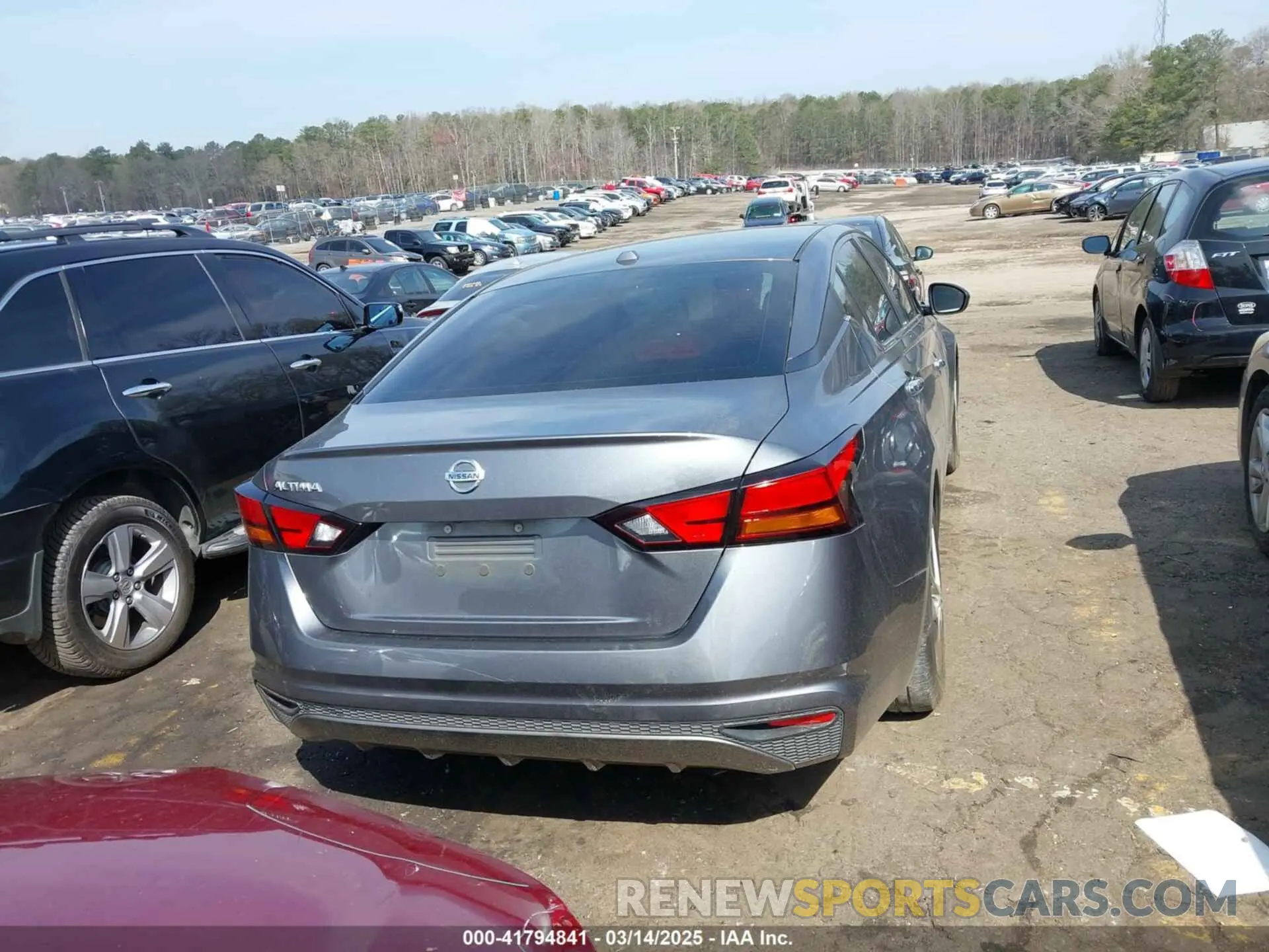 16 Photograph of a damaged car 1N4BL4BV5LC204723 NISSAN ALTIMA 2020