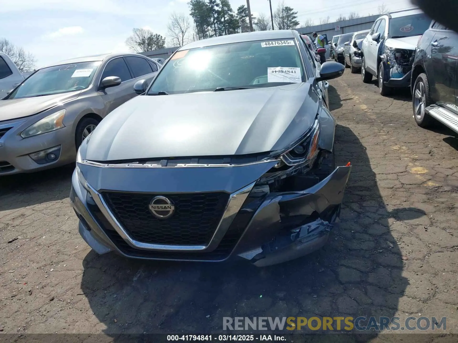 6 Photograph of a damaged car 1N4BL4BV5LC204723 NISSAN ALTIMA 2020
