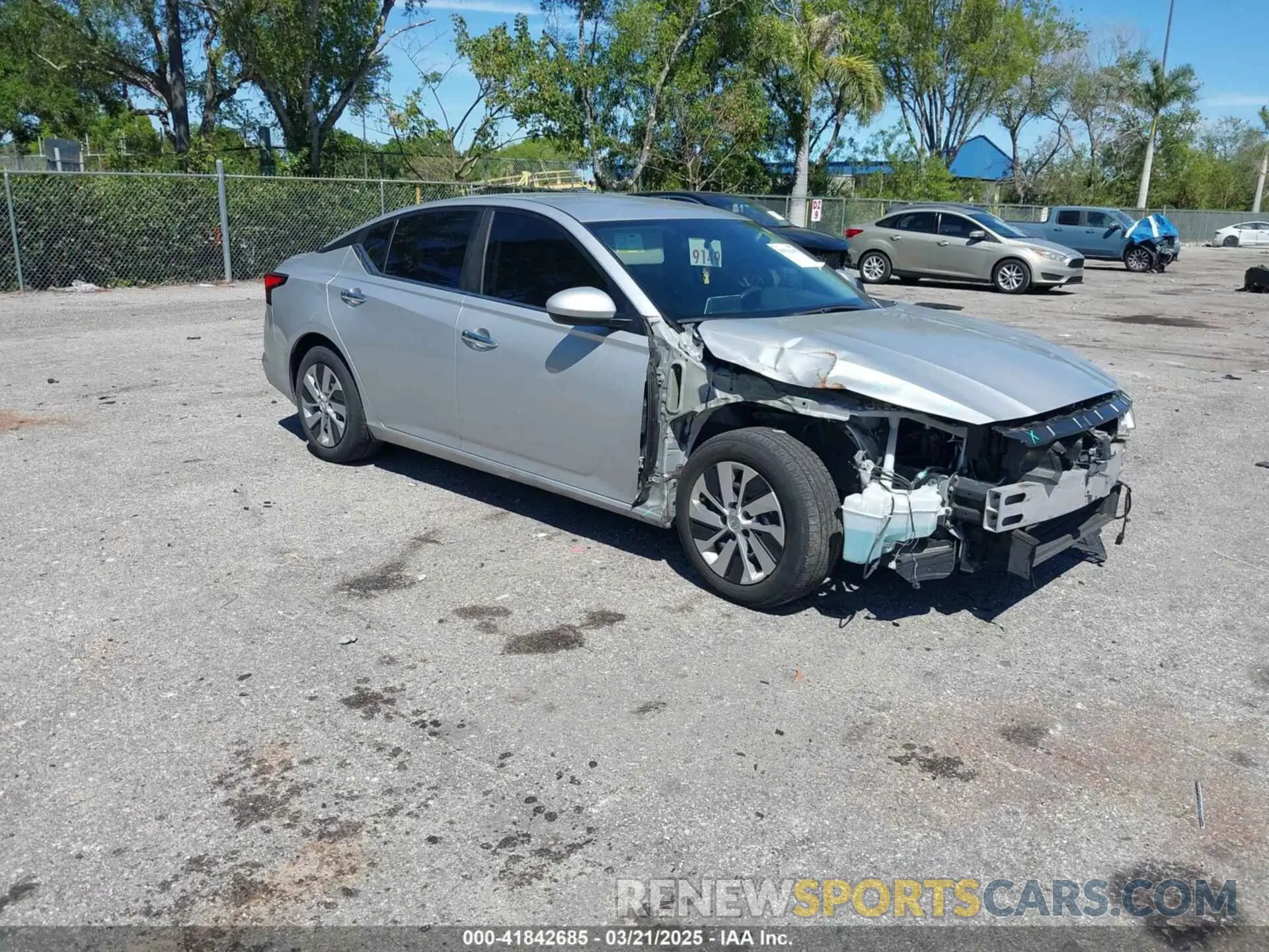1 Photograph of a damaged car 1N4BL4BV5LC208786 NISSAN ALTIMA 2020