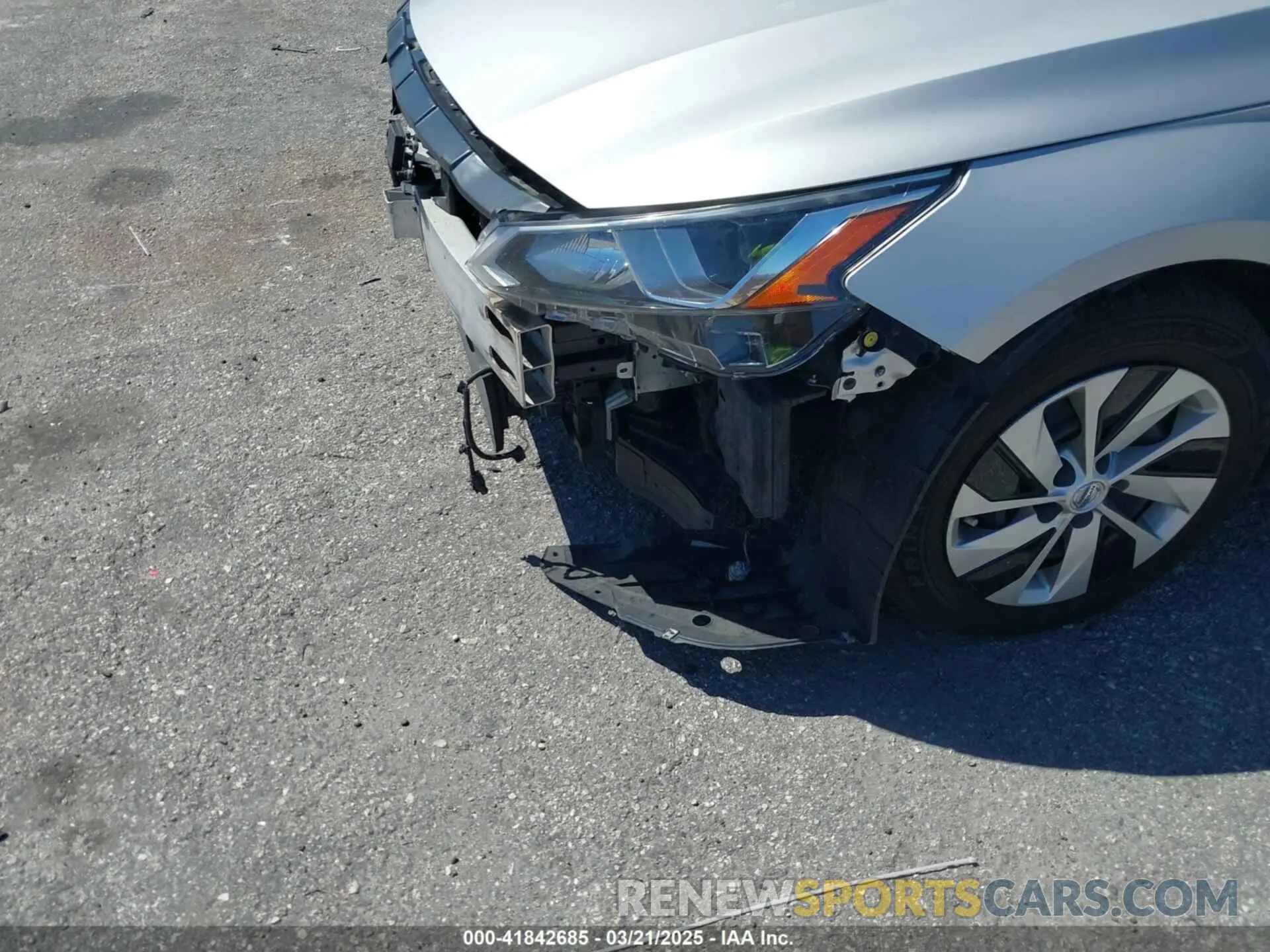 17 Photograph of a damaged car 1N4BL4BV5LC208786 NISSAN ALTIMA 2020