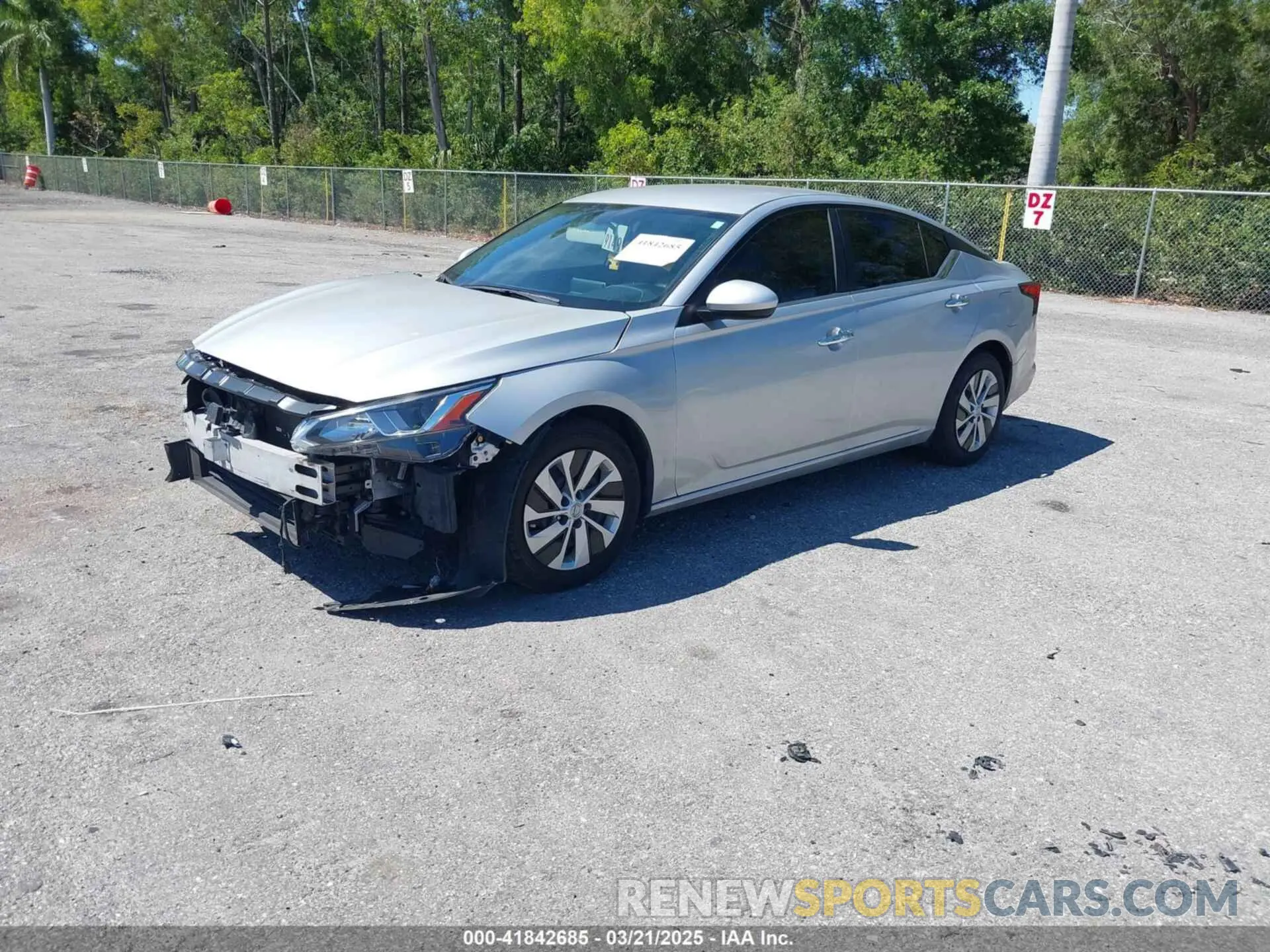 2 Photograph of a damaged car 1N4BL4BV5LC208786 NISSAN ALTIMA 2020