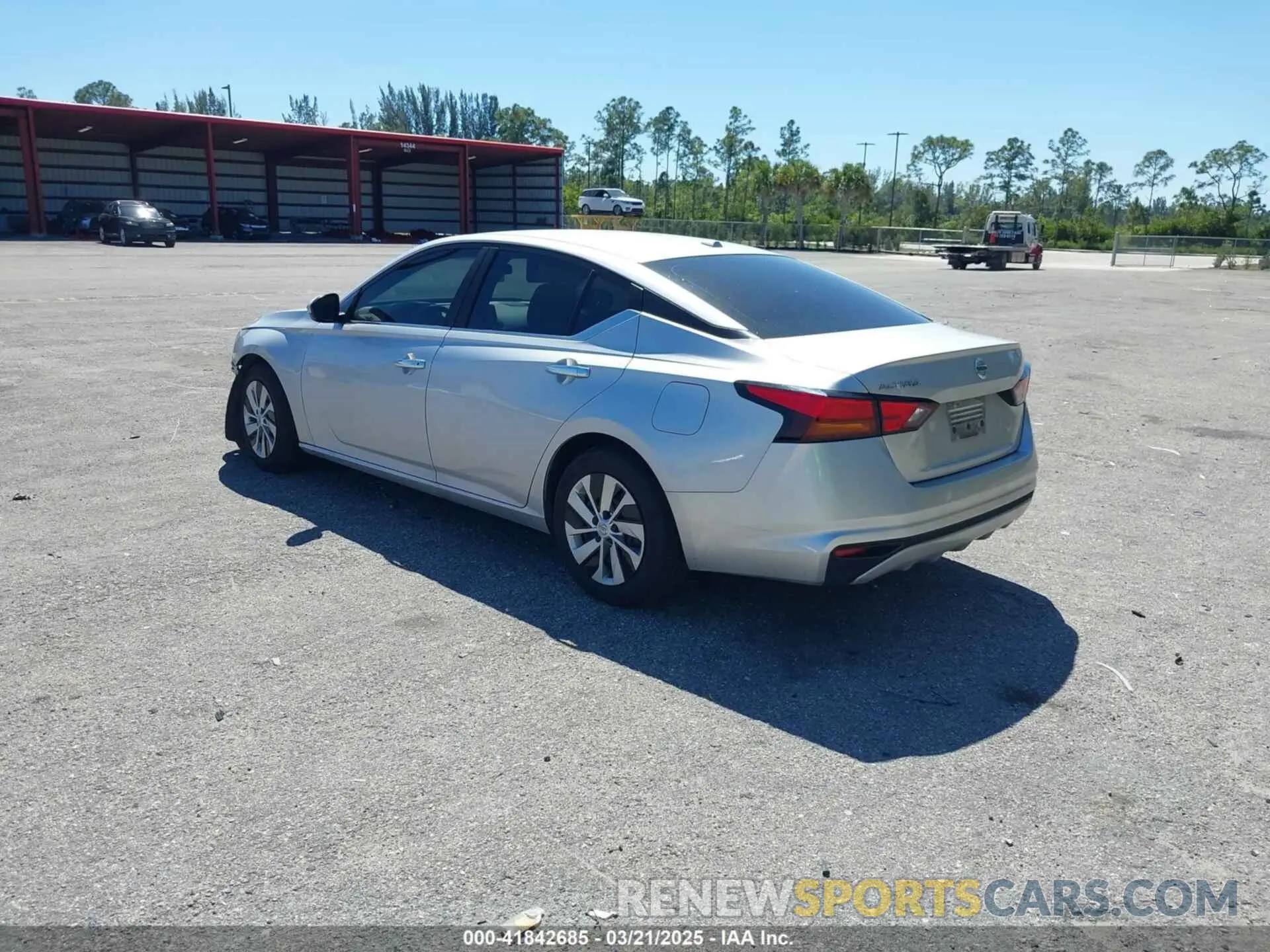 3 Photograph of a damaged car 1N4BL4BV5LC208786 NISSAN ALTIMA 2020
