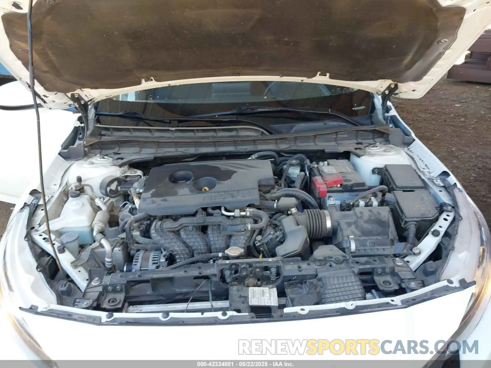 10 Photograph of a damaged car 1N4BL4BV5LC212904 NISSAN ALTIMA 2020